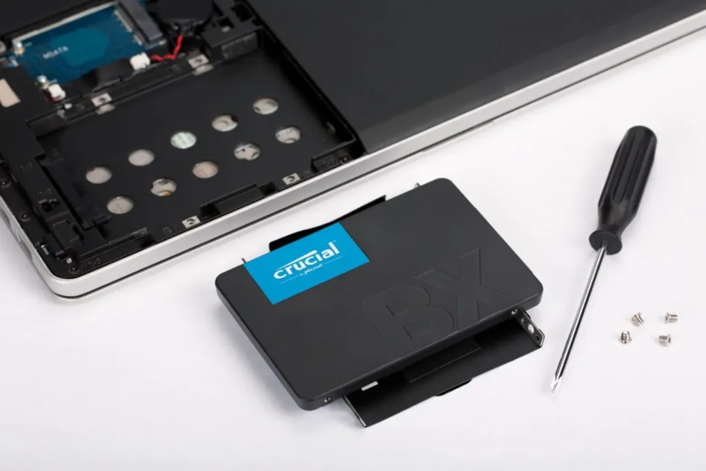 Análisis del Crucial BX500 240GB Un SSD asequible y de alto rendimiento