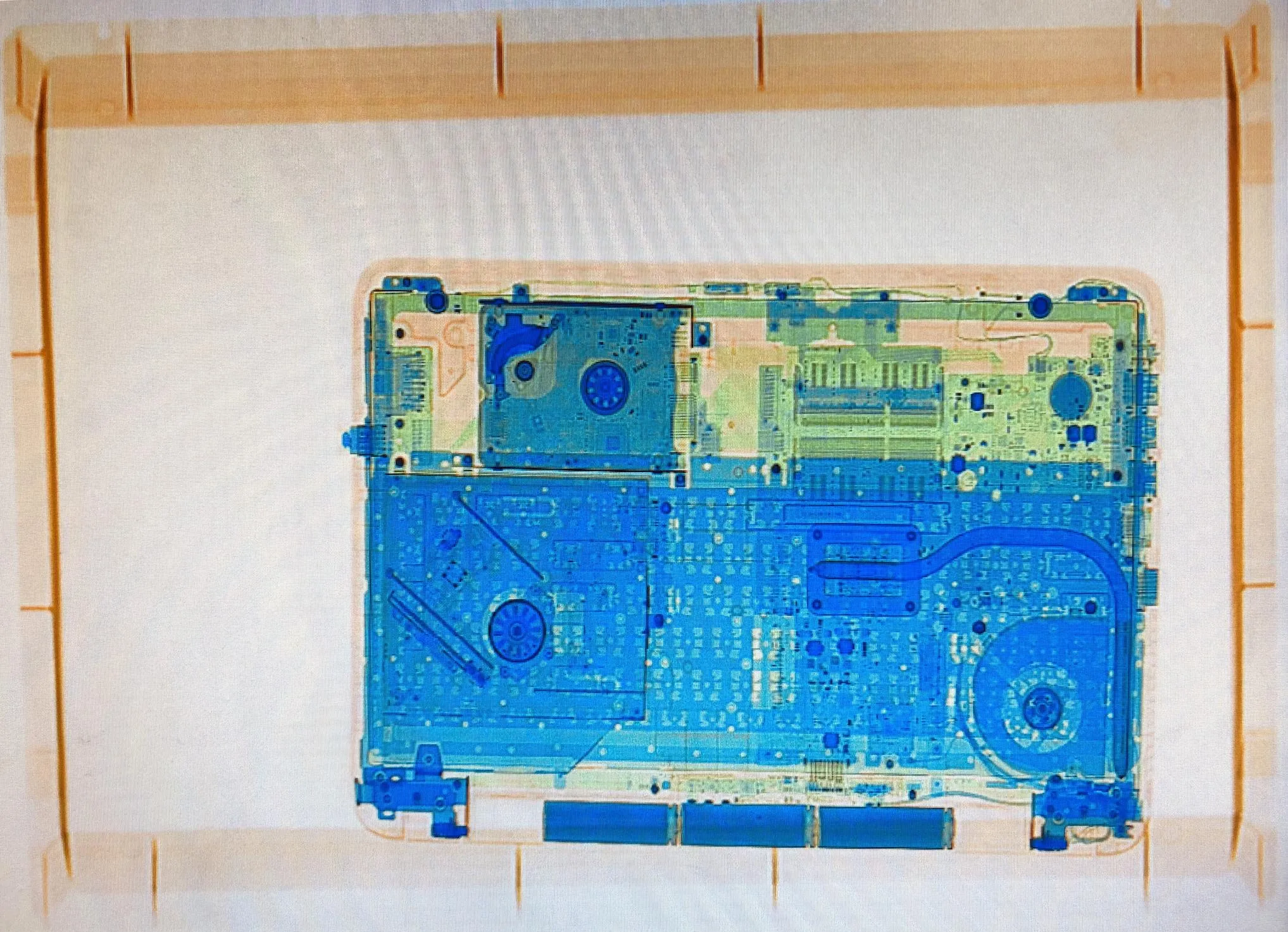 laptop computer airport X-ray control