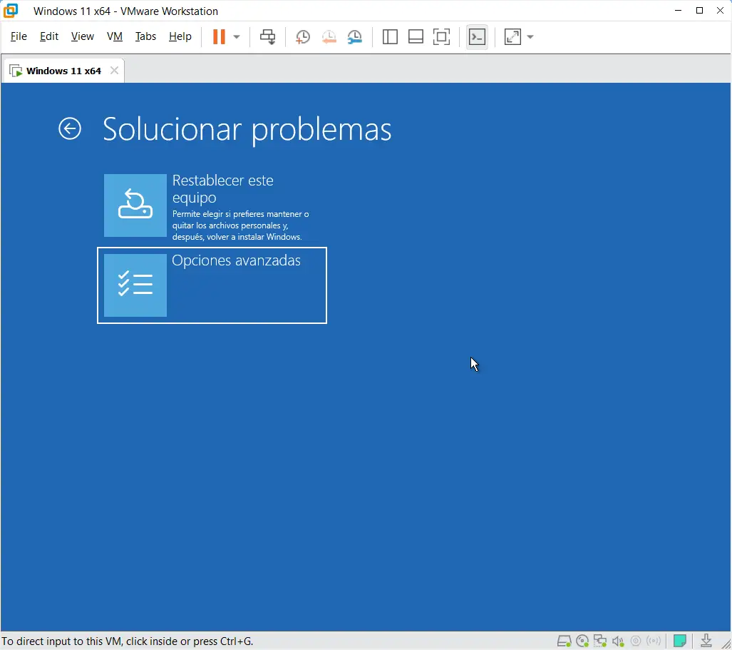 Configuración UEFI a través del menú avanzado para modificar las opciones de la BIOS